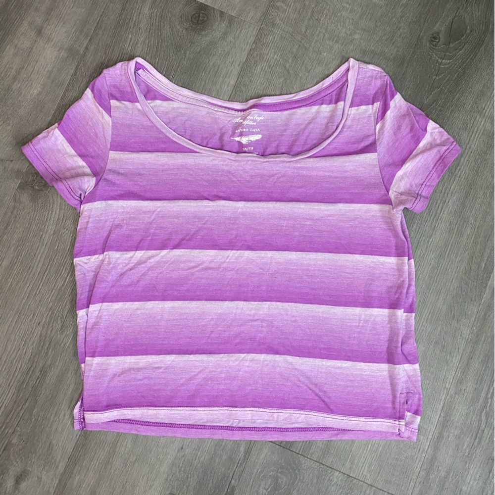 American Eagle Ombré Striped Short Sleeve